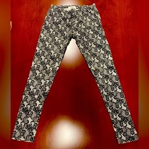 Charlotte Russe, M, Black & White Floral Lace Printed Leggings
